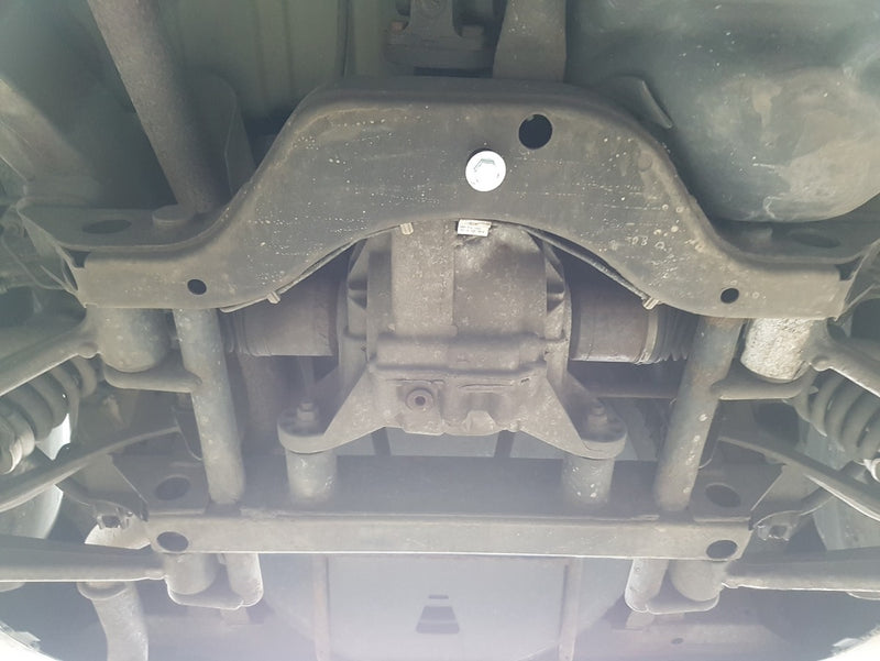 Load image into Gallery viewer, Rear Differential - metallic shield Mercedes ML W163 (3mm)
