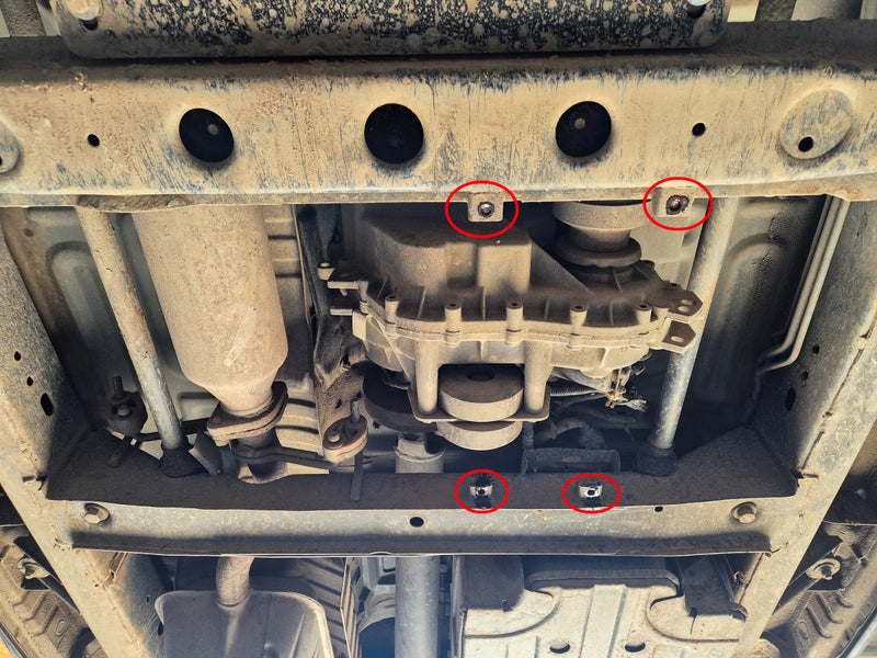 Load image into Gallery viewer, Metallic shield for reducer Hyundai Terracan (2mm)
